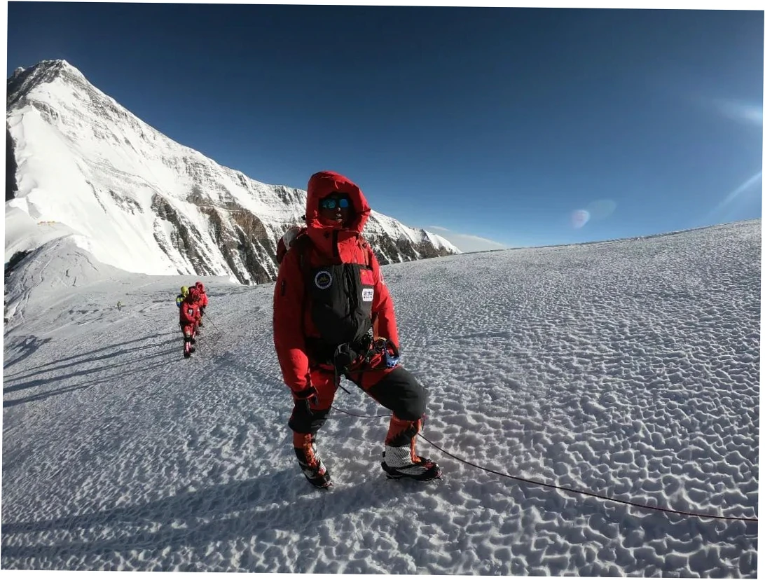 Which Traction Device Fits Your Winter Walk?