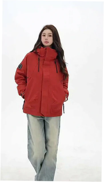 Why Do Winter Hikers Overheat So Easily?